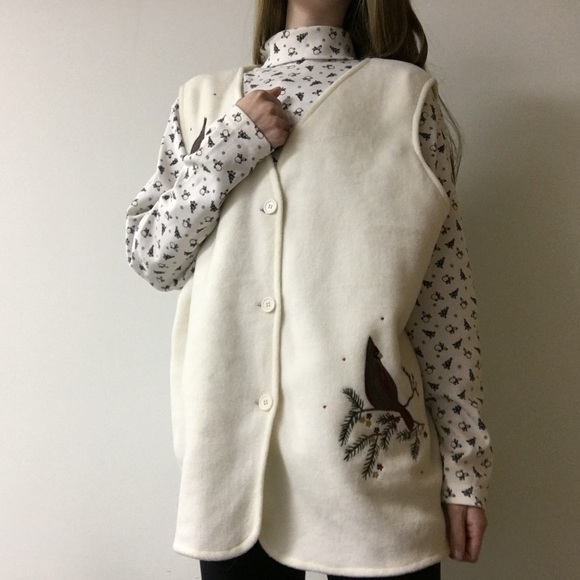 Vintage Jackets & Blazers - Vintage fleece button down vest white with bird embroidery size 2xl woman’s
